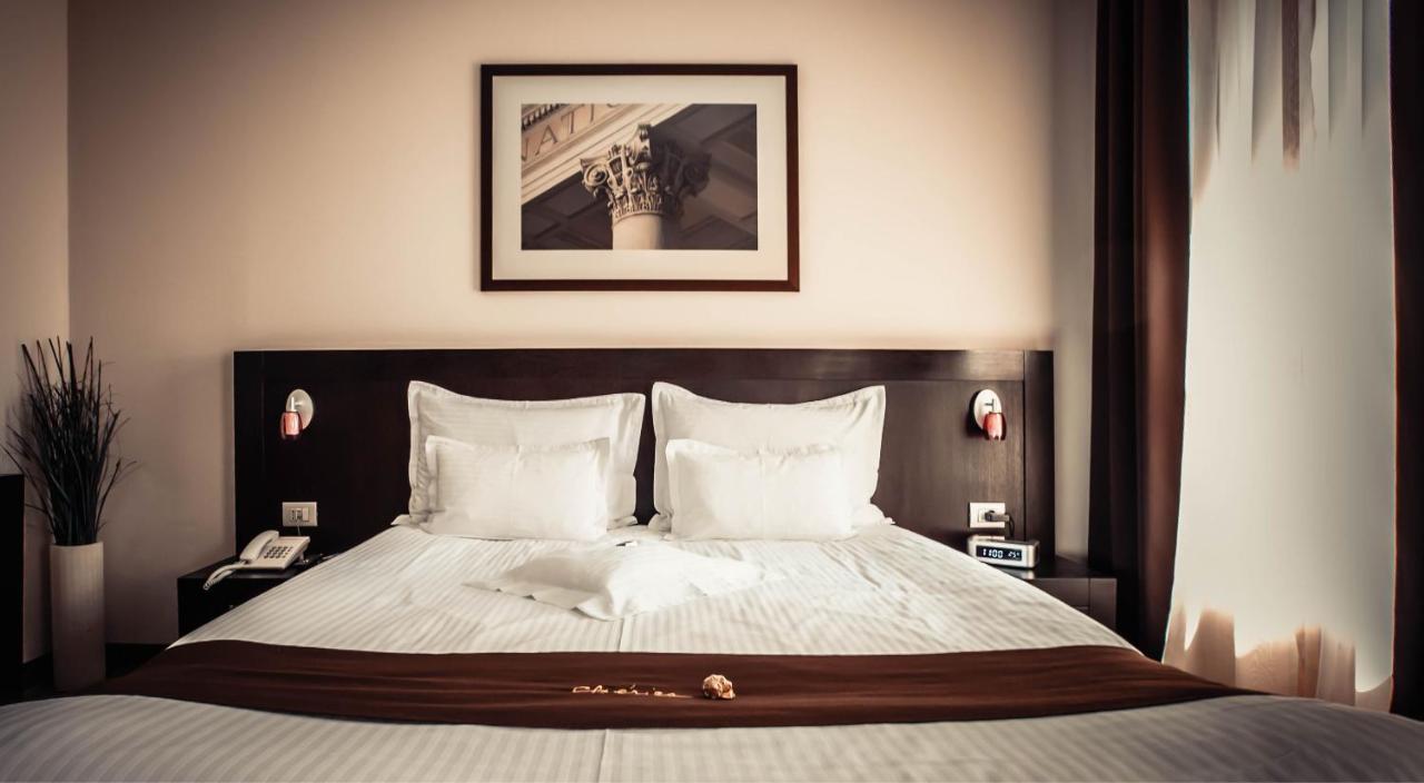 Hotel Cherica Констанца Екстериор снимка