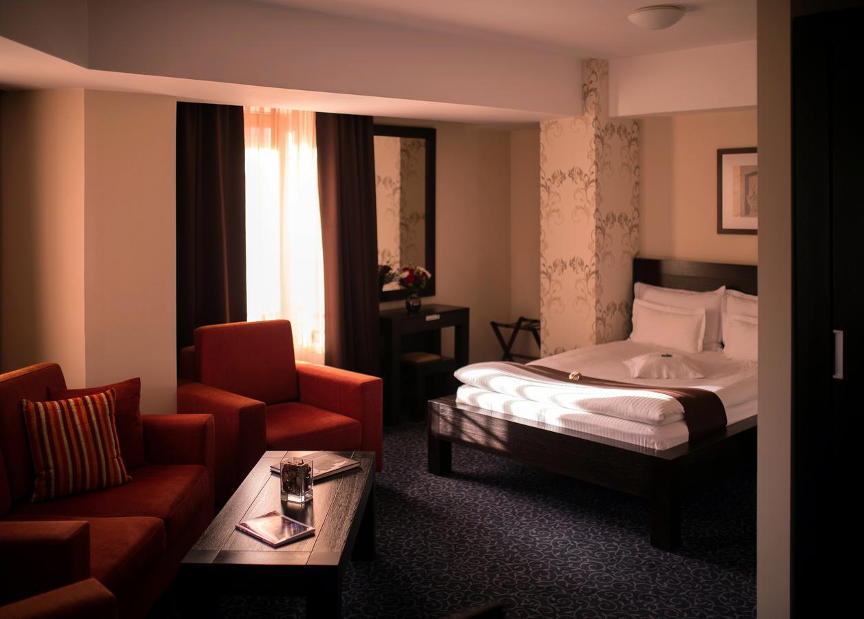 Hotel Cherica Констанца Екстериор снимка