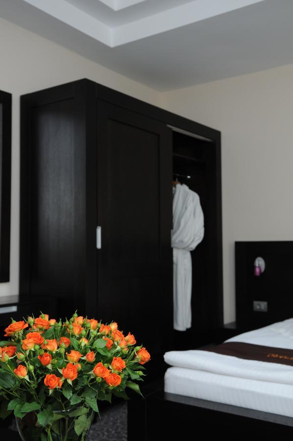 Hotel Cherica Констанца Екстериор снимка